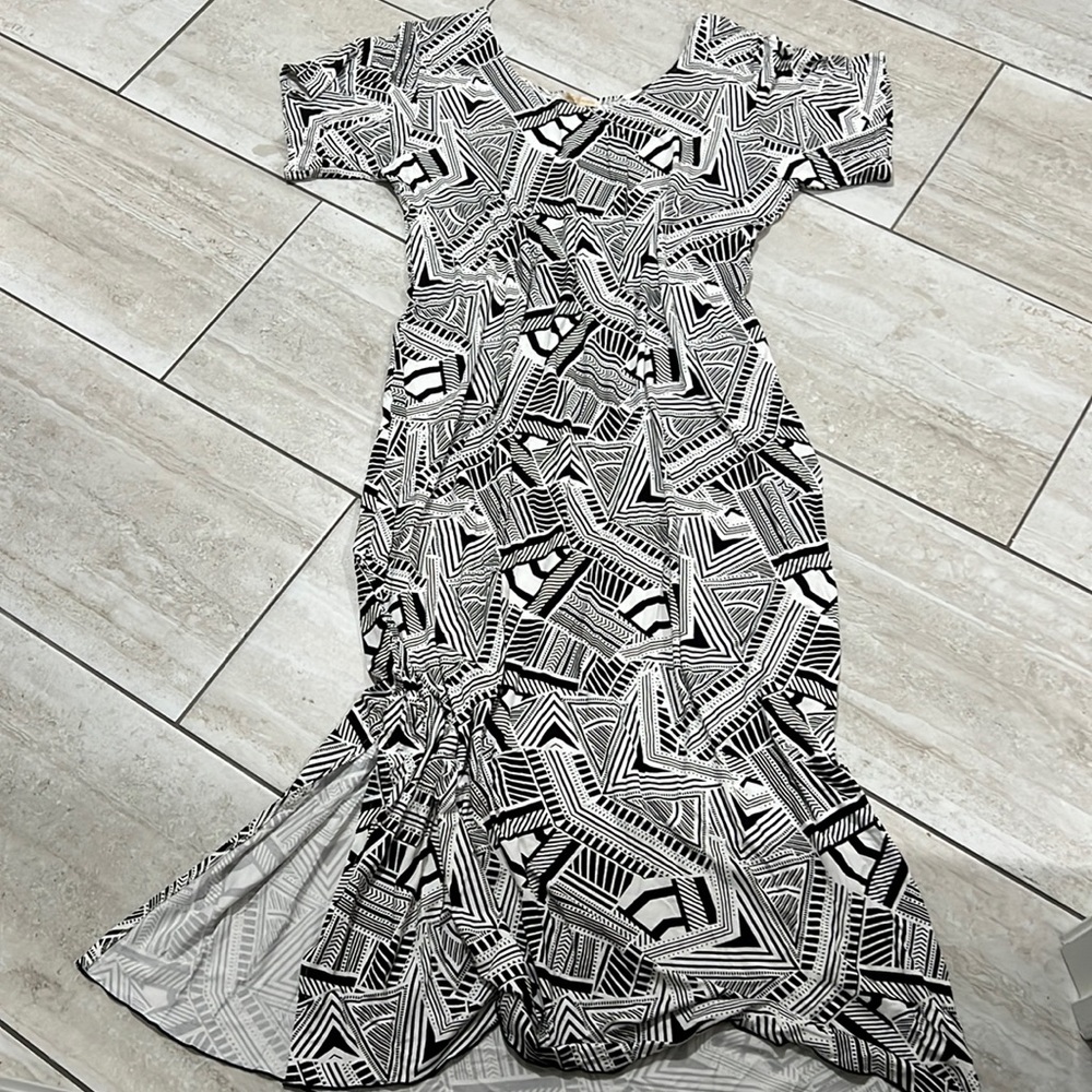 Zen Knits Hawaiian style maxi dress